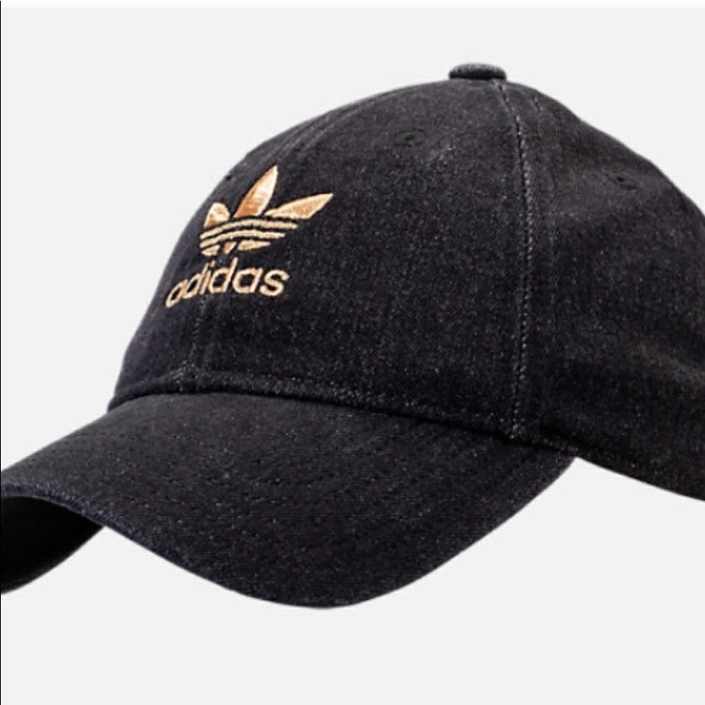 Adidas precurved hat